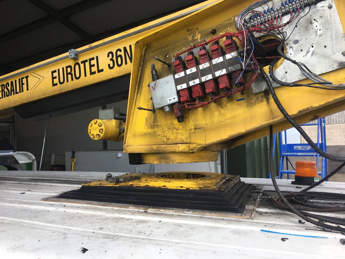 Image of Versalift 36NF work in progress 001.JPG <h2>2019-08-20 - New slew bearing for this customer's van-mounted Versalift.</h2>
