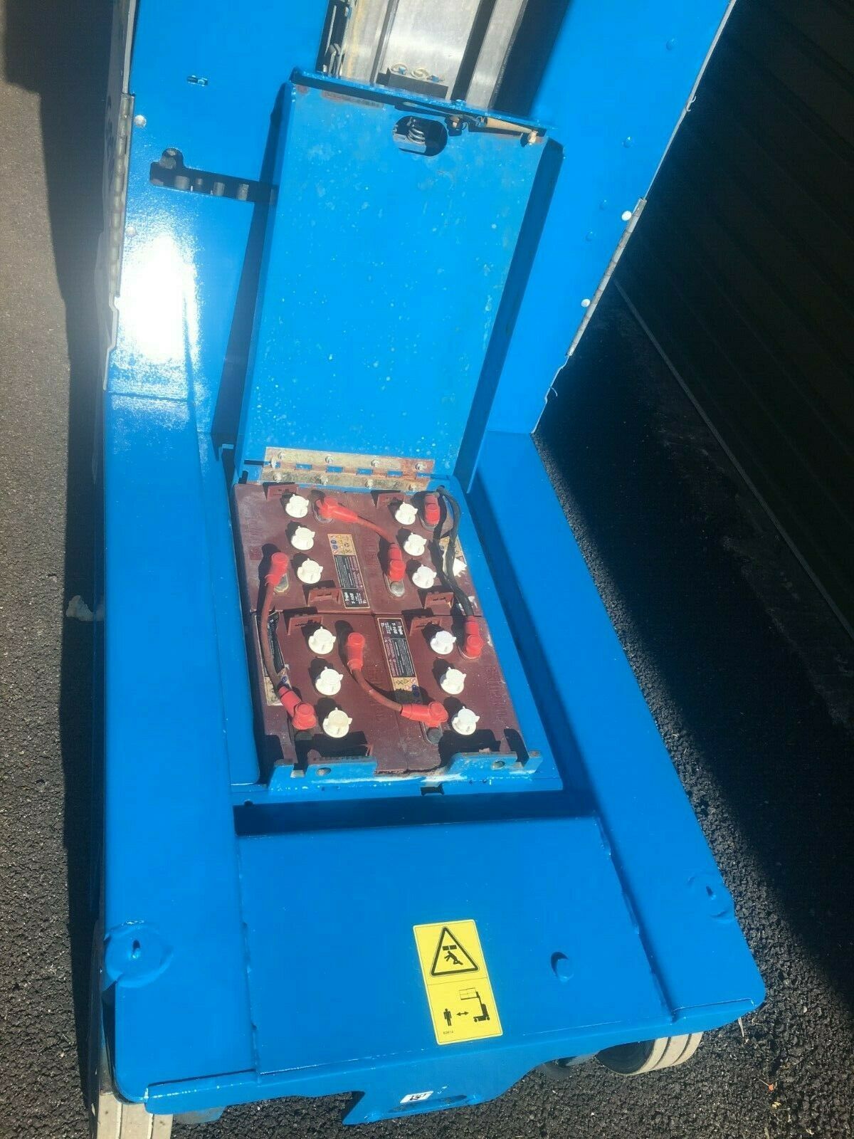 Click here to view the image of Genie GR-15 Runabout Access Platform Scissor Lift at higher resolution. An image of Genie GR-15 Runabout Access Platform Scissor Lift goes here.