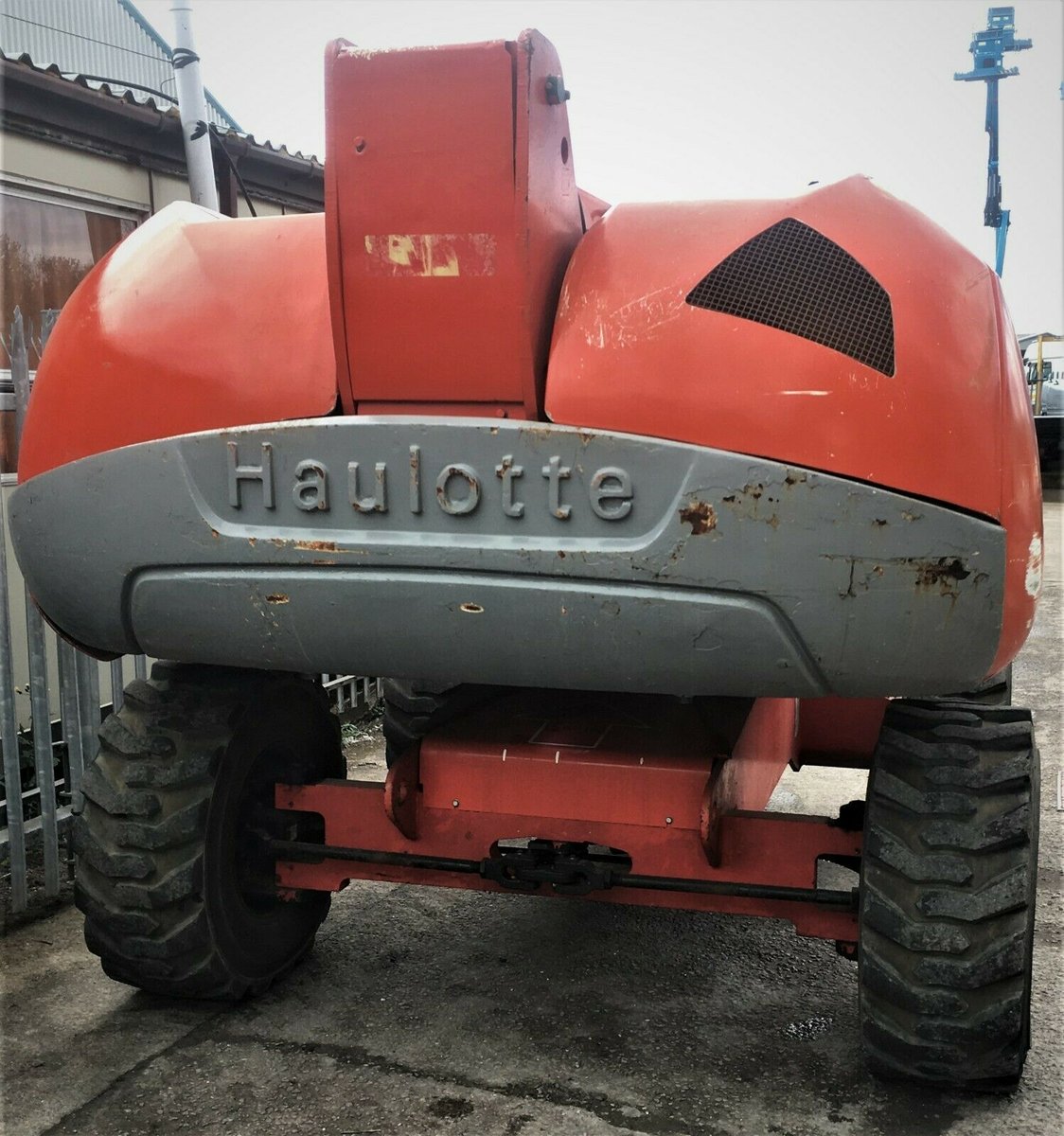 Click here to view the image of Haulotte HP16 Rough Terrain Cherry Picker at higher resolution. An image of Haulotte HP16 Rough Terrain Cherry Picker goes here.