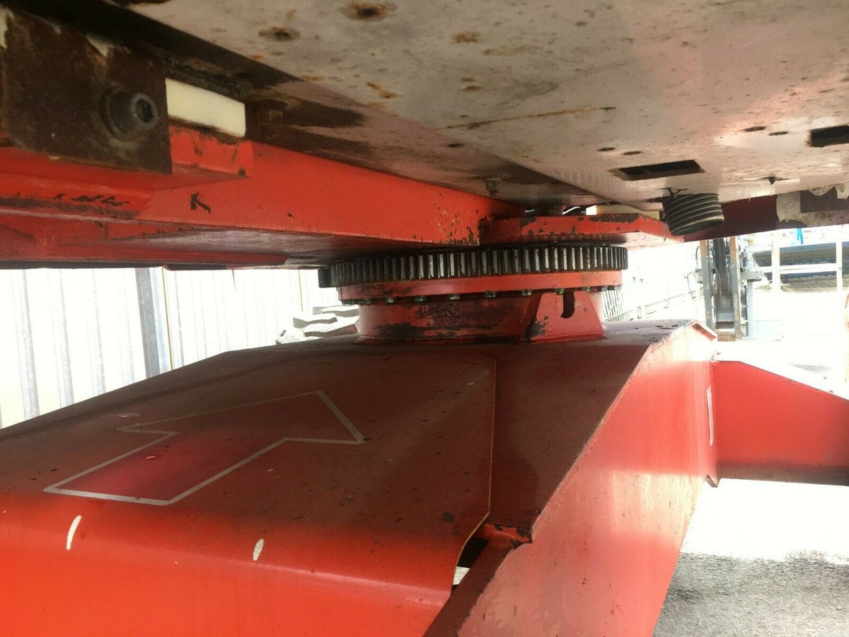 Click here to view the image of Haulotte HP16 Rough Terrain Cherry Picker at higher resolution. An image of Haulotte HP16 Rough Terrain Cherry Picker goes here.