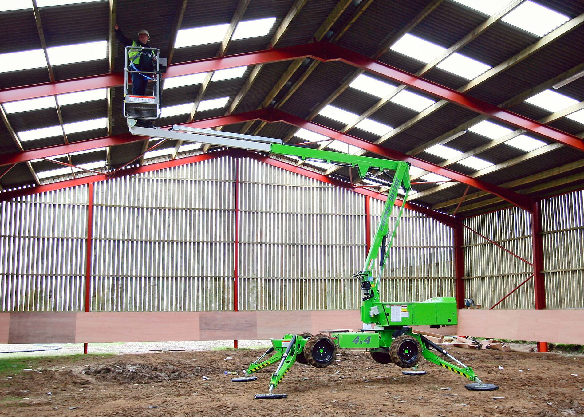 Click here to view the image of Powered access platform hire in South Wales & Western England at higher resolution. An image of Powered access platform hire in South Wales & Western England goes here.